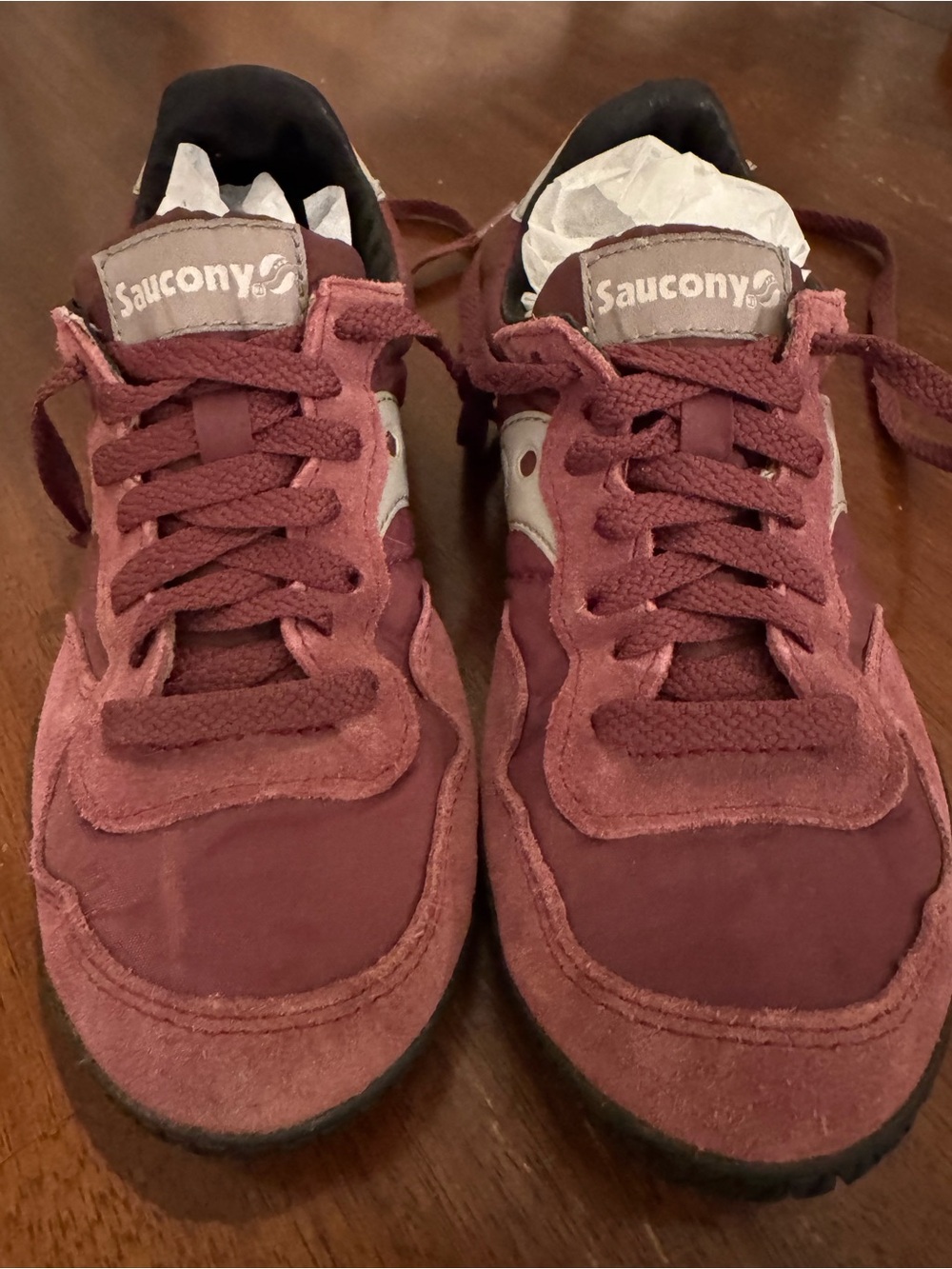 Saucony Maroon and White Racer 80 Low-Profile Retro Sneakers Size 7 - Picture 3 of 5